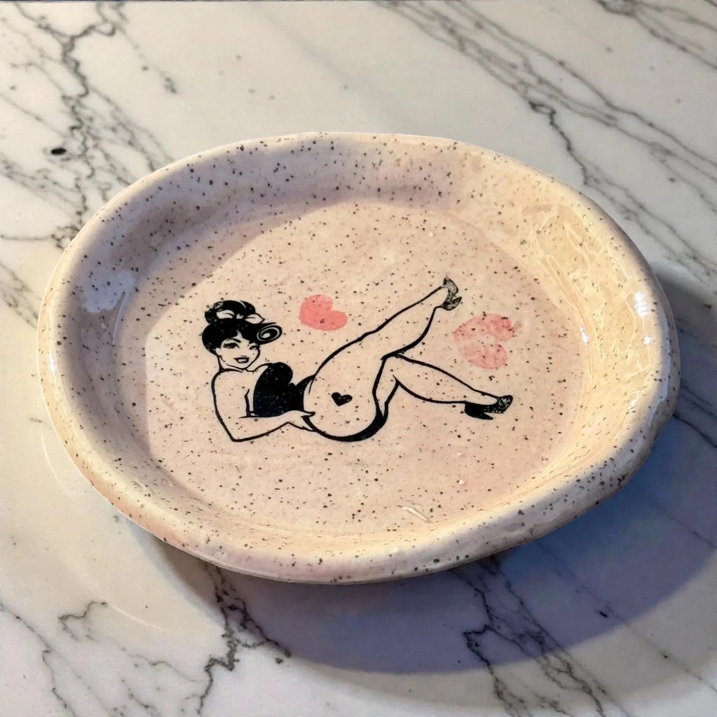 Handbuilt Retro Pin-Up Trinket Dish | Speckled Stoneware Jewelry Dish | Rockabilly Vanity Decor | 4" Handmade Ceramic Catch-All