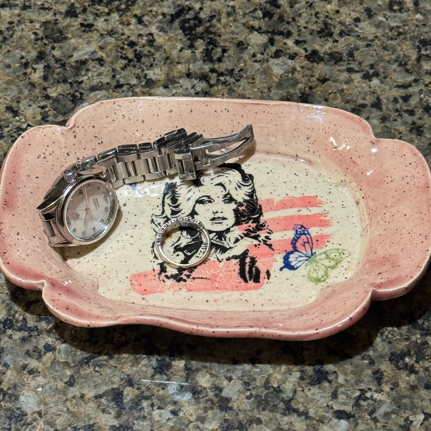 Dolly Pop Art 6.5” Speckled Ceramic Trinket Tray
