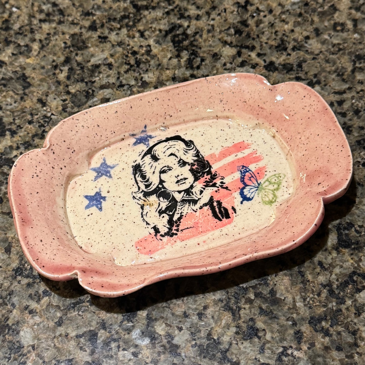 Dolly Pop Art 6.5” Speckled Ceramic Trinket Tray