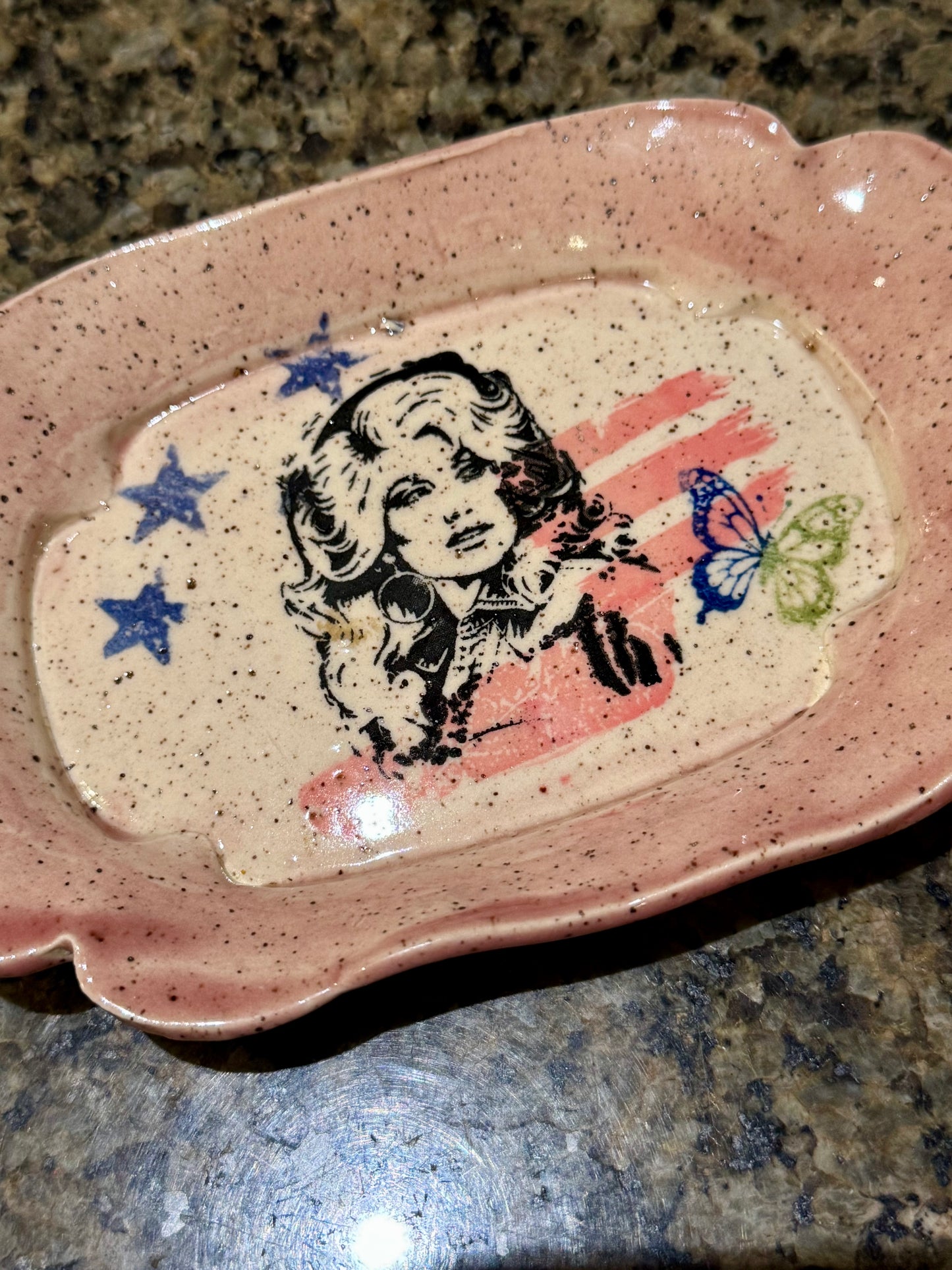Dolly Pop Art 6.5” Speckled Ceramic Trinket Tray
