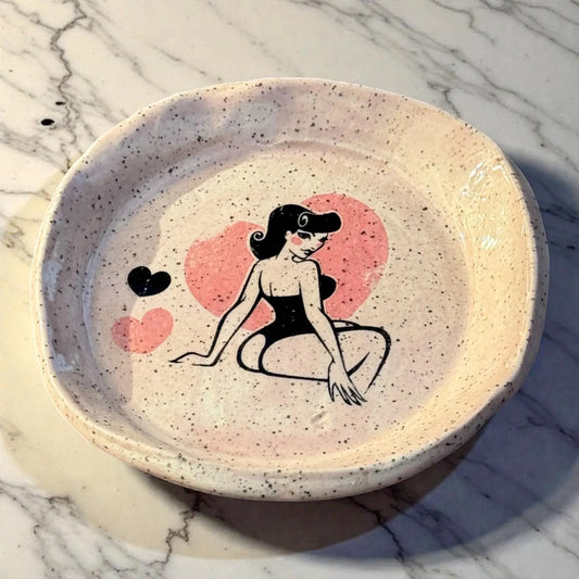 Handbuilt Retro Pin-Up Trinket Dish | Speckled Stoneware Jewelry Dish | Rockabilly Vanity Decor | 4" Handmade Ceramic Catch-All
