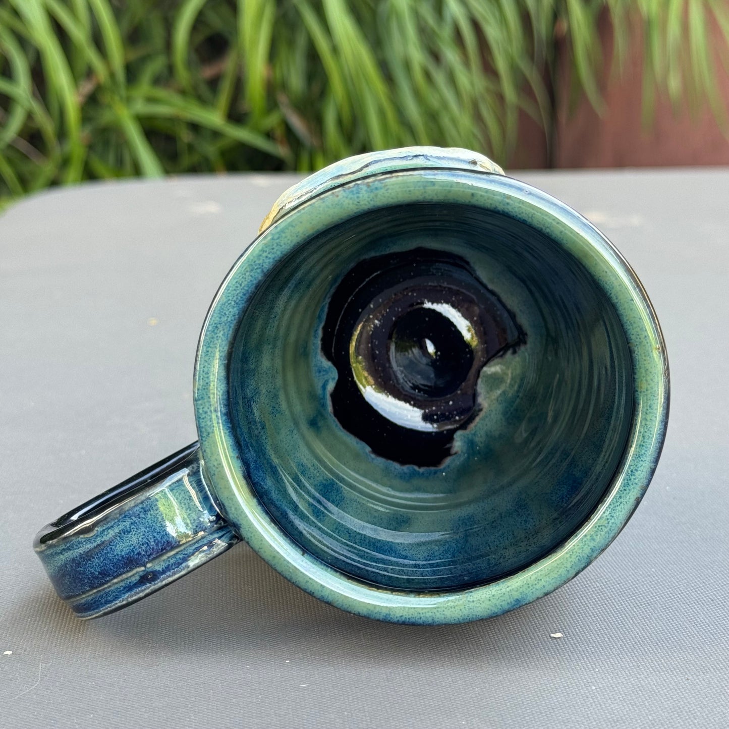 Hand-Thrown Stoneware Mug — Ocean Blue Green, Bear & Cabin Medallions No 2