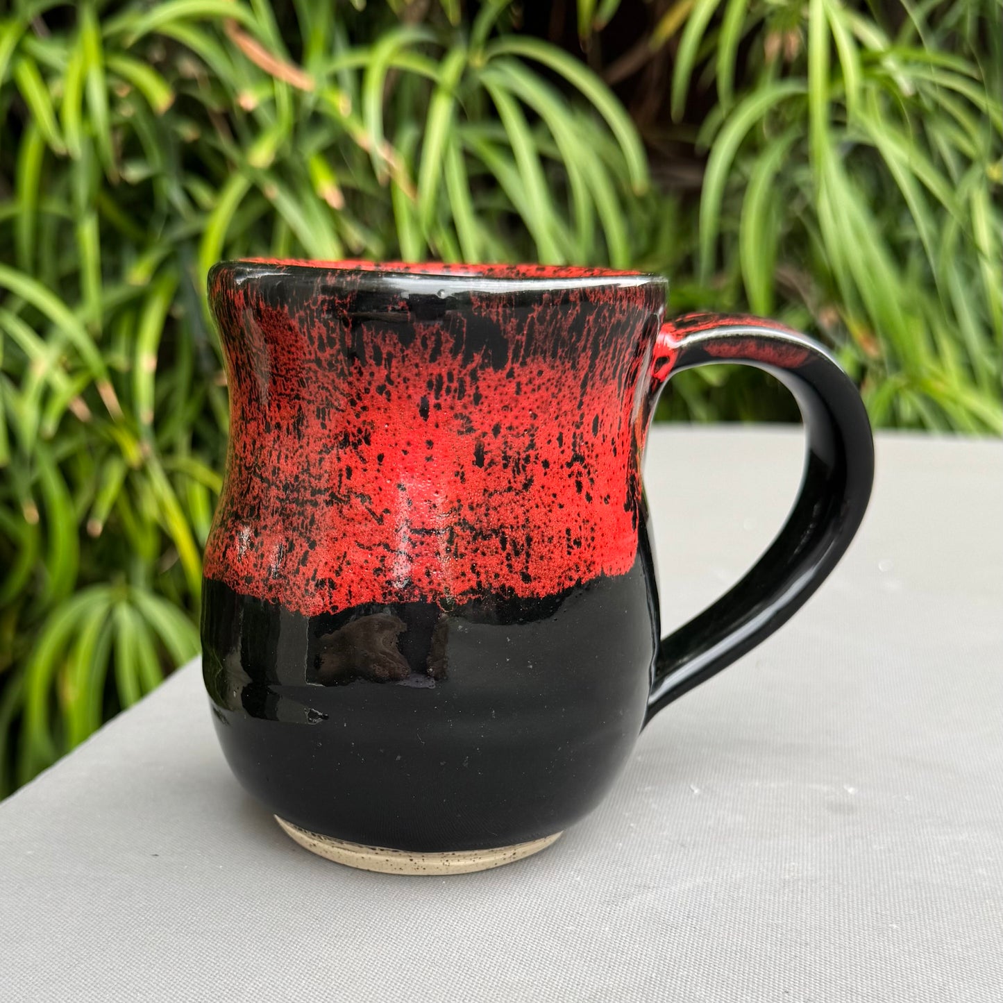 Handmade Black & Dynasty Red Lava Glaze Pottery Mug – 14 oz Stoneware Coffee Cup