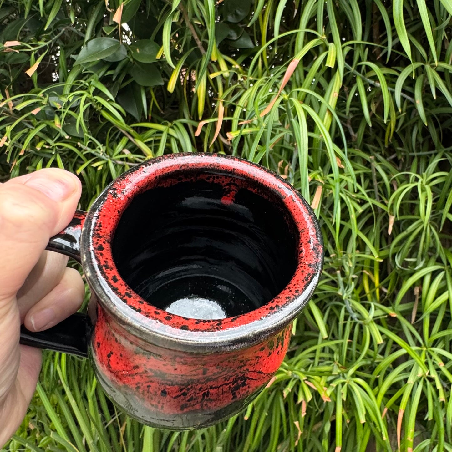 Handmade Black & Dynasty Red Lava Glaze Pottery Mug – 14 oz Stoneware Coffee Cup