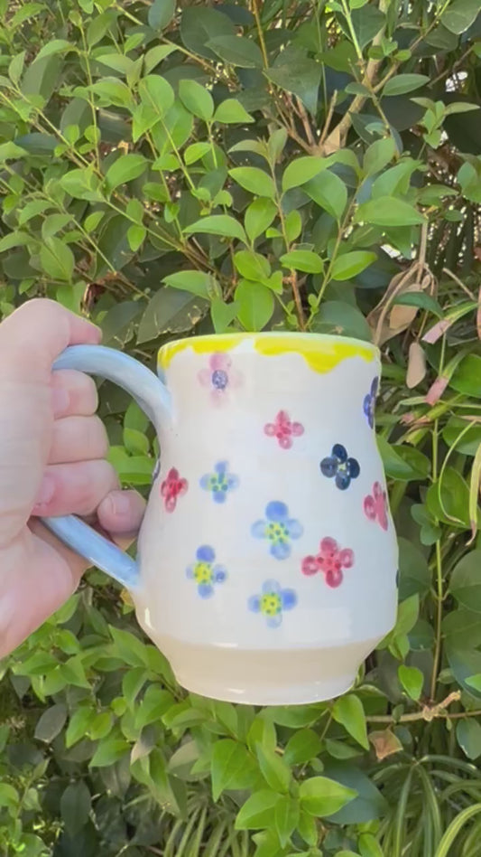 Hand-Painted Floral Stoneware Mug – 14 oz
