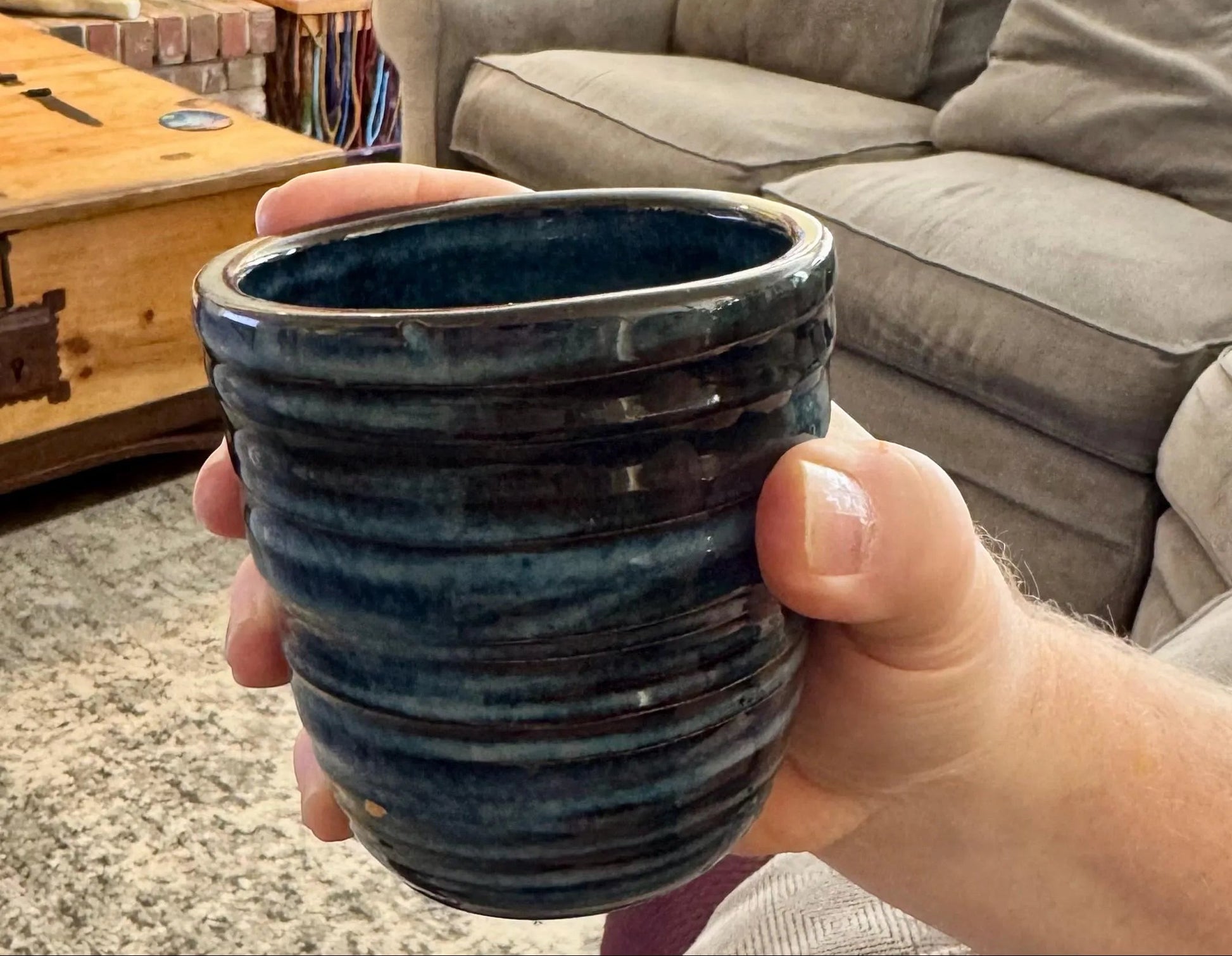 Rock N Art Shop handmade blue stoneware tumbler with horizontal texture, 12 oz capacity, perfect for cocktails or coffee.