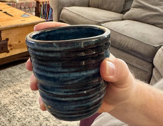 Rock N Art Shop handmade blue stoneware tumbler with horizontal texture, 12 oz capacity, perfect for cocktails or coffee.