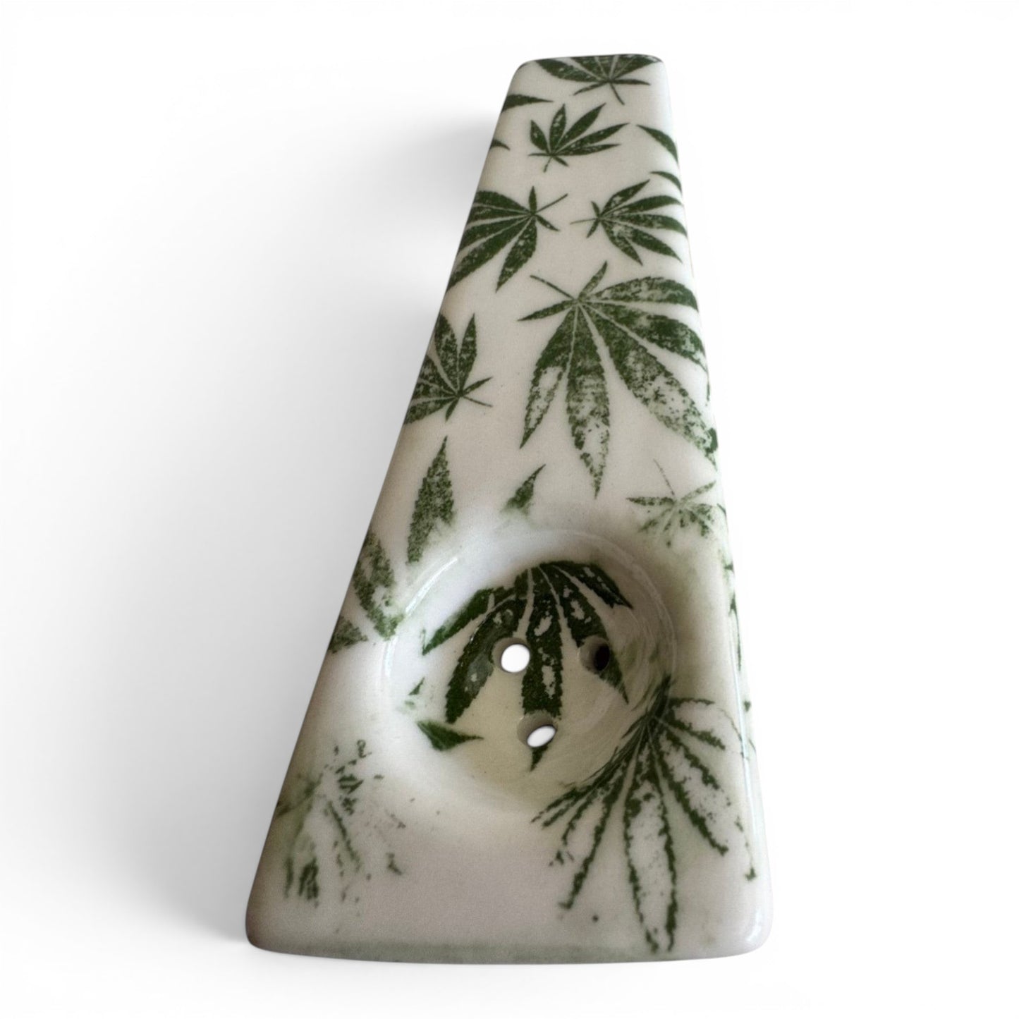 Rock N Art Shop white stoneware tobacco pipe with green cannabis leaf design, approx. 5" long
