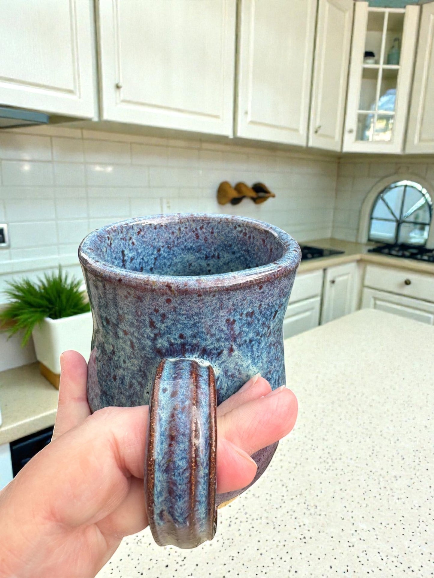 Rock N Art Shop handmade 14 oz speckled blue and plum ceramic mug, wheel-thrown stoneware coffee cup with rustic artisan finish.